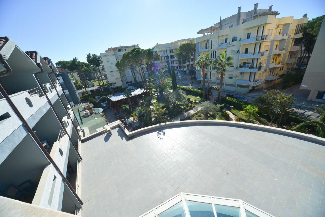 Hotel California Resort Golem  Exterior photo